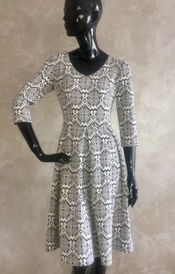 РОКЛЯ ЙОЛАНТА - 56020